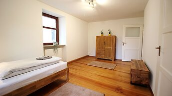 Ferienwohnung am Wasserschloss 1-3