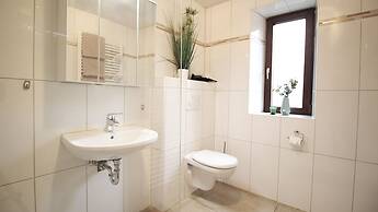 Ferienwohnung am Wasserschloss 1-3