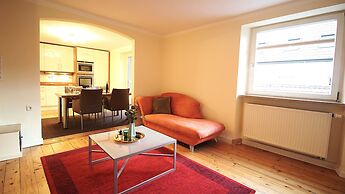 Ferienwohnung am Wasserschloss 1-3