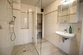 Ferienwohnung am Wasserschloss 1-3