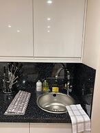 Waverley Inn Apartments