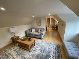 Waverley Inn Apartments