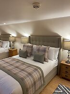 Waverley Inn Apartments