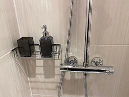 Waverley Inn Apartments