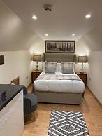 Waverley Inn Apartments
