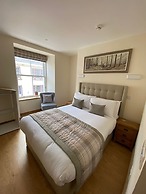 Waverley Inn Apartments