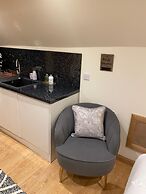 Waverley Inn Apartments