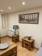 Waverley Inn Apartments