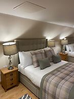 Waverley Inn Apartments