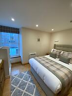 Waverley Inn Apartments