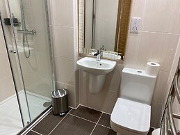 Waverley Inn Apartments