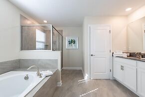 4569tb NON Renting 09/13/2021 -storey Lake