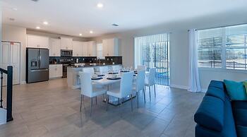 4569tb NON Renting 09/13/2021 -storey Lake