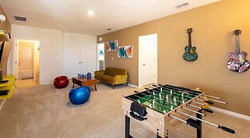 8032osc-solterra Resort