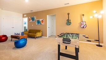 8032osc-solterra Resort