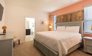 8032osc-solterra Resort