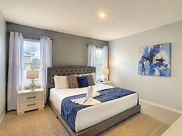 8039osc - Solterra Resort