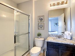 8039osc - Solterra Resort