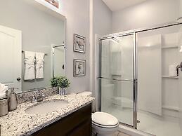 8039osc - Solterra Resort