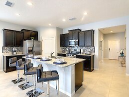 8039osc - Solterra Resort