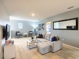 8039osc - Solterra Resort