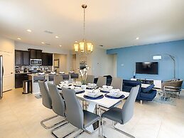 8039osc - Solterra Resort