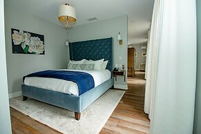 The Colonial Inn-Hillsborough