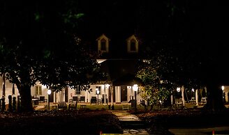 The Colonial Inn-Hillsborough