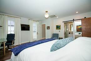 The Colonial Inn-Hillsborough