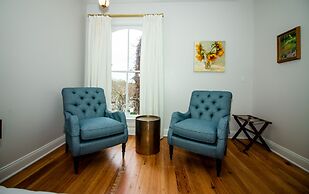 The Colonial Inn-Hillsborough