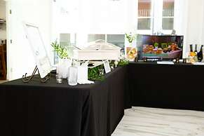 The Colonial Inn-Hillsborough