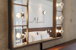 Ruby Ella Hotel Cologne