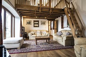 Orchard Cottage - Luxury Barn Conversion