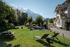 Chalet Hôtel La Sapinière