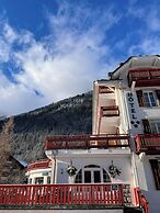 Chalet Hôtel La Sapinière