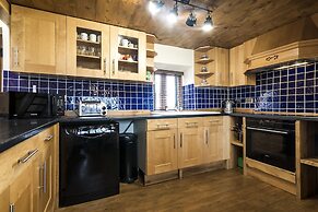 Foxglove - Luxurious Barn Conversion