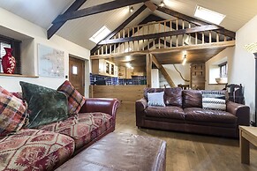 Foxglove - Luxurious Barn Conversion