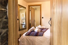 Foxglove - Luxurious Barn Conversion