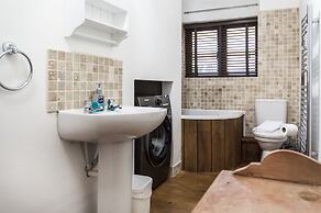 Foxglove - Luxurious Barn Conversion