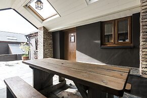 Foxglove - Luxurious Barn Conversion