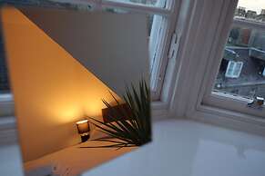 Silver City Apartments, Historic Apartment