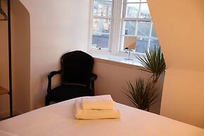 Silver City Apartments, Historic Apartment