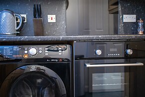 Silver City Apartments, Historic Apartment