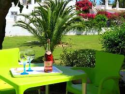 Immaculate 3-bed Villa in Guia Private Pool