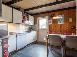Enchanting Cottage Retreat in Fano-by Traum