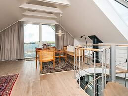 Luxury Panoramic Cottage in Rindby-by Traum