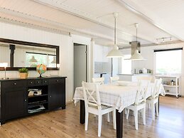 Charming Cottage in Rindby-by Traum
