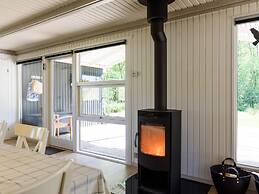 Charming Cottage in Rindby-by Traum