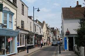 The Studio - Oxford Street Whitstable