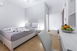 Maria Apartments